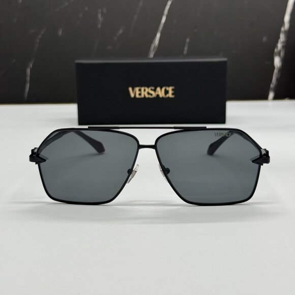 NEW VERSACE VE2284 1436/87 SUNGLASSES UNISEX BLACK VE2284 1436/87 EYEWEAR - Picture 1 of 10